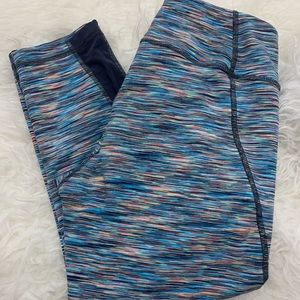 ZELLA MULTICOLOR CROP LEGGINGS